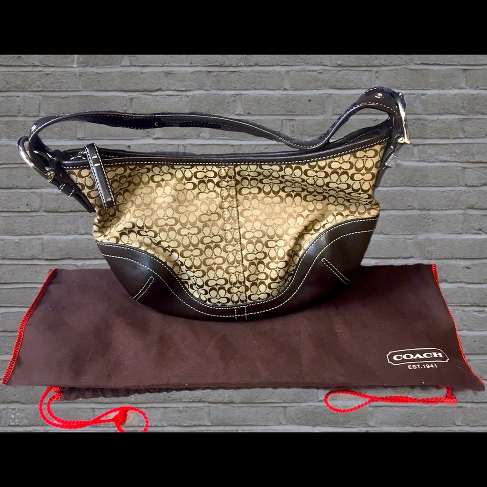 Coach Monogram Swinger Bag